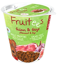 Полувлажное лакомство для собак Bosch Fruitees с фазаном и инжиром